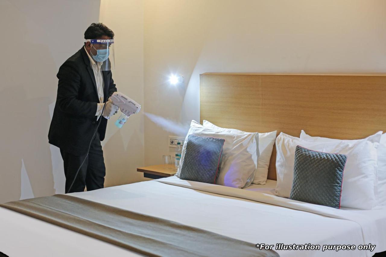 Oyo Townhouse 061 Gcda Kakkanad Signal Hotel Kochi Zewnętrze zdjęcie